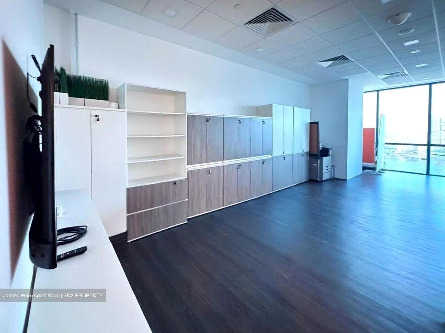 Vision Exchange (D22), Office #611747371
